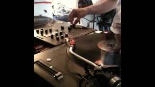 Dj moriwo  FULL CLIP GANG STARR intro