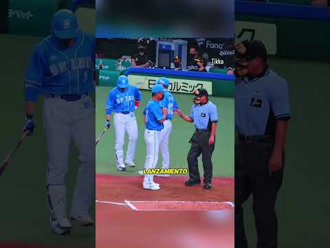 El bateador no quiso golpear la pelota y de repente todo el estadio quedó confundido