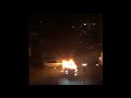 Auto brandt uit in Rotterdam-Rubroek