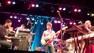 Snarky Puppy - Thing Of Gold (Live)