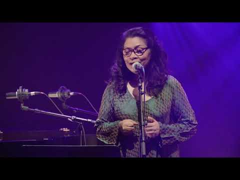 Grain de sable - Lalatiana & Gasy Jazz Project (Gabrielle Randrian Koehlhoeffer)