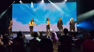 Dreamcatcher (드림캐쳐) - Full Moon + Over The Sky | 230304 | New York City | [4k FANCAM] 