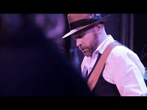 Play Video Youtube Video