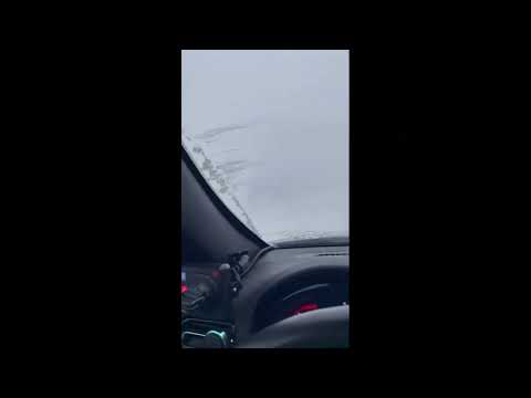 'Bomb cyclone' hits northern U.S., causing treacherous travel