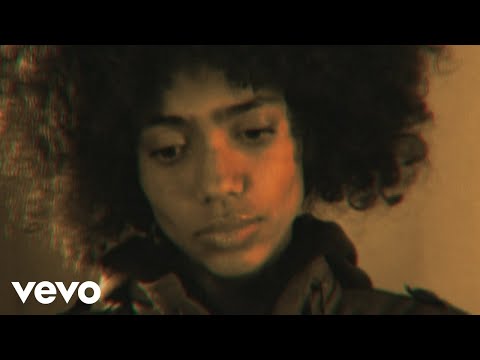 Nneka - The Uncomfortable Truth (US Videoclip)