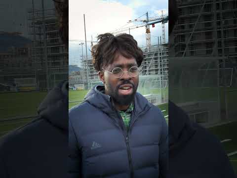 QUAND LE COACH PRINCIPAL EST EN VACANCES