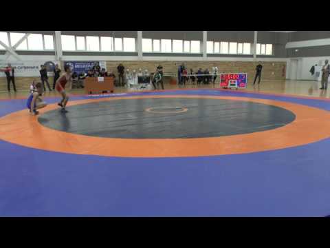 42 кг Коркмасов Карабдин (Дагестан) - Камалеев Артём (Оренбург)