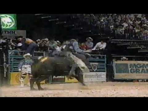 Owen Washburn vs Be Wild - 96 PBR Finals (82 pts)