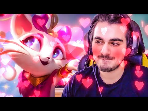 Agurin kriegt eine Yuumi Pocket :d