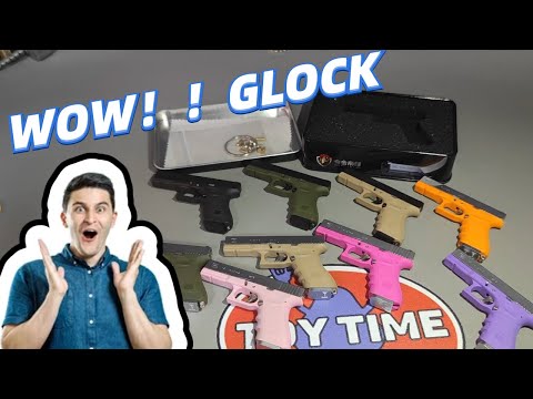 Collection Mini Glock 17 keychain