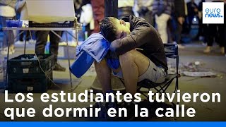 Los estudiantes serbios que iban a la protesta en Novi Sad tuvieron que dormir en la calle