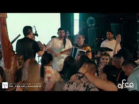 El Vivo Vive Del Bobo, MIX - Peter Manjarrez