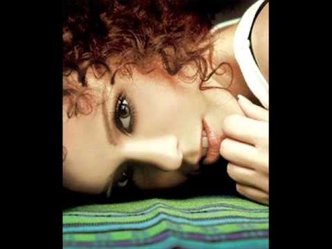 Natali Dizdar - Trag u beskraju (Live)