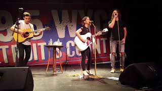 Maren Morris & Ryan Hurd sing "Last Turn Home" Detroit 8-29-17