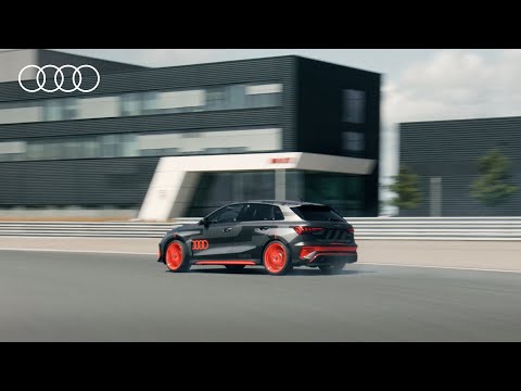 crossline media: Audi RS 3 driving experience - Audi Deutschland