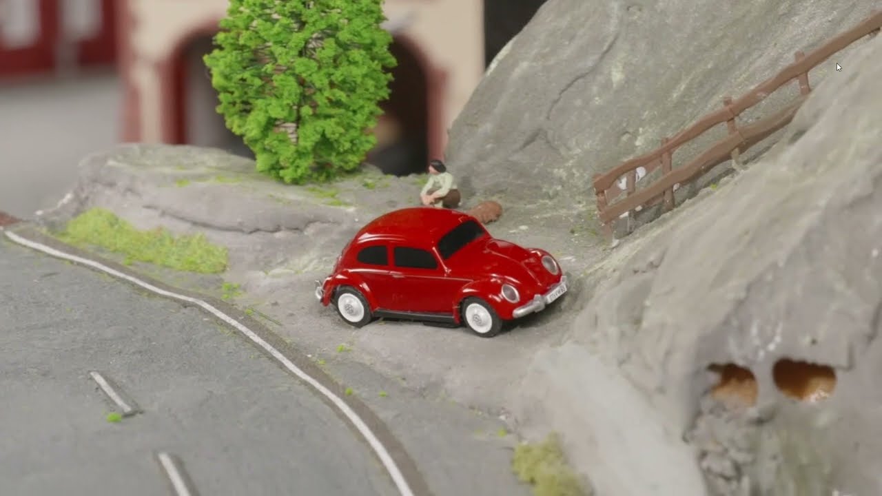 RC auto Volkswagen Beetle 1:87, červená