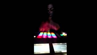 How to make Trap beat ? #fingerdrumming by DJ B-So #trap #bass #djbso