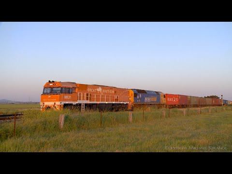 5MA5 Pacific National Intermodal Container Train With NR31 (31/10/2019) - PoathTV Australian Railway