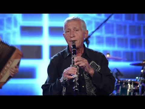 Slave Naumovski Capce i Grupa Molika - Cardak cocek (Art Studio Production Live TV Show)