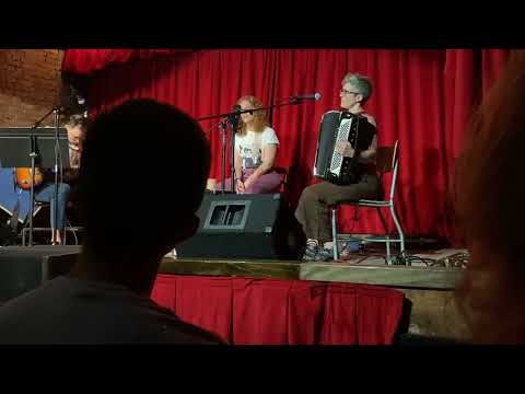 Brivele - Zog nit keyn mol Jalopy Theatre NYC Aug 2023