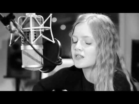Cathrine Lassen - Butterfly Fly Away (Cover)