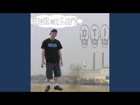 Spittin' Chronic (feat. Dienamik)