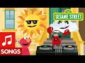 Sesame Street Sun Vs Cloud Feat Anthony Ramos Aneesa Folds Fun In The Sun Rap Battle 2
