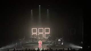 Sylvan Esso - Slack Jaw (Live)