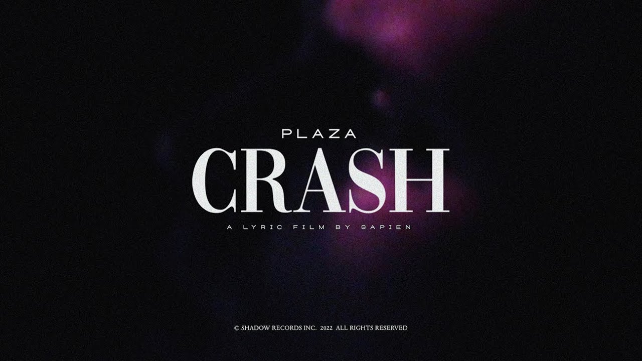 ведущий с гитарой. песня crash. клава клава кока краш. песня crash. клава кока краш.