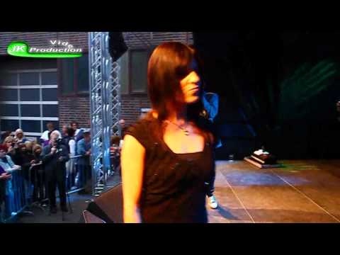 Matthias Carras & Sandra Diano - Zu nah am Feuer