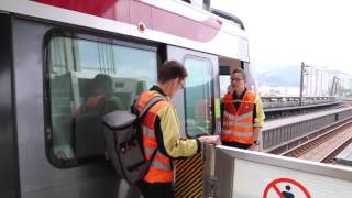 港鐵馬鞍山綫中國製新列車駛入車公廟站1號月台的試車情況 