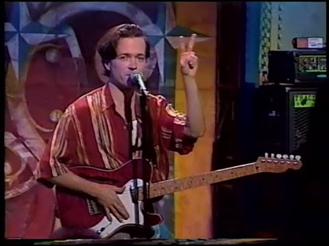 Violent Femmes Kiss Off (live at MTV Studio) on MTV 120 Minutes with Lewis Largent (1993.12.05)