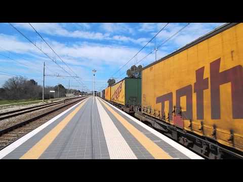 E655 270 per TRA 58933 Incoronata-Bari Lamasinata, in transito a Bari S.Spirito!