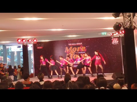 Secret Shuu Cover 4EVE 'Oohlala+Booty Bomb(Side Cam) @ More&More Cosverdance The Mall Korat 20220529