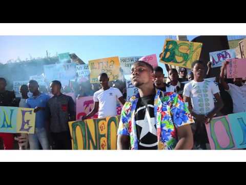 Tienness Naja - One By One Clip Officiel