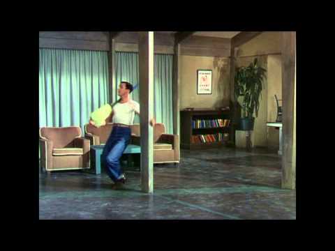 Gene Kelly - Let Me Call You Sweetheart (a mop dance)