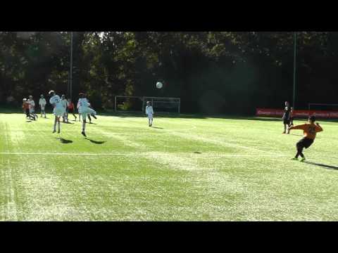 26 sept 2015 Breukelen C2 - VV De Meern C2 com 0-15 Doelpunt Naoufi (0-3)