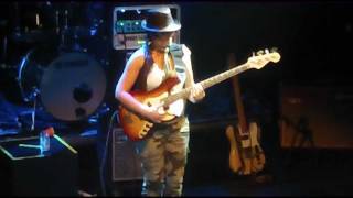 L'dia on Bass - Plonkay!  - Metropool Hengelo 24sep2011