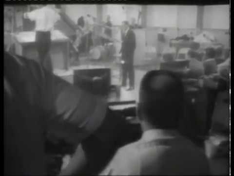 Frank Sinatra ~ It Was a Very Good Year