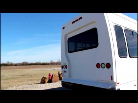 2007 Chevy C5500 25 Passenger