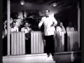 Ac-Cent-Tchu-Ate The Positive - Bing Crosby with The Andrews Sisters