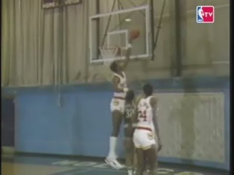 Red on Roundball: the blocked shot w/ Sampson, Parish, McHale and Olajuwon [HD]
