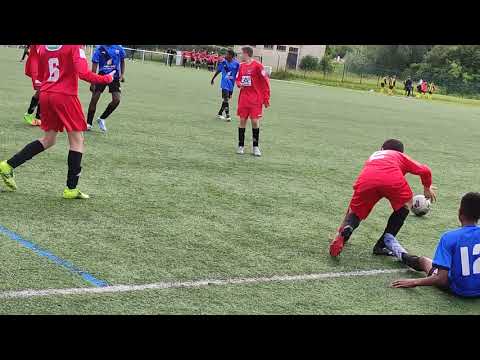 tournoi Vernon u14/15. Gisors - Paris XIII Athletico 2/2 : 1-1