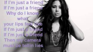 Kadr z teledysku Just A Friend tekst piosenki Jasmine Villegas