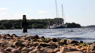 preview picture of video 'Boats at Veerse meer, Veere. video Canon EOS 550D'