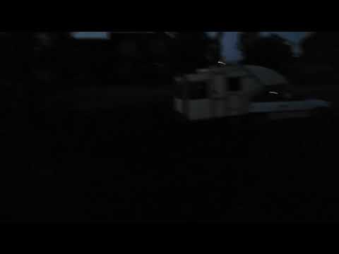 Opel przyspawany z przyczepą kempingową do sprzedania