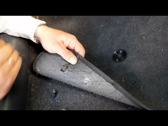 Vídeo relacionado con Sakura SS5125 - Alfombrilla para Maletero de Coche, Caucho, 120 x 80 cm, para Todos Los Coches, se Puede Recortar para Ajustarse