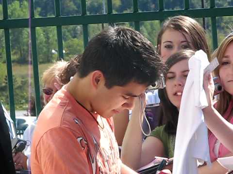 David Archuleta Autographs and Fans - Wilkes Barre