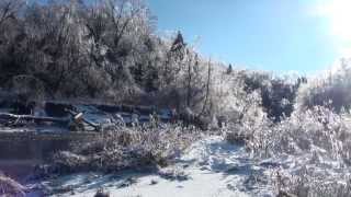 preview picture of video 'Ice Storm 2013 Aftermath - Morningside Park on Sunny Christmas Eve in Toronto'