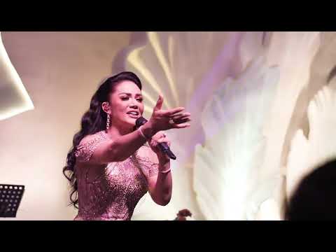 Aku Makin Cinta - Vina Panduwinata (Live by Krisdayanti with Steve Deaprof Orchestra)